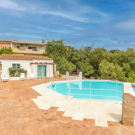 San Pantaleo Cozy Lemon Apartman